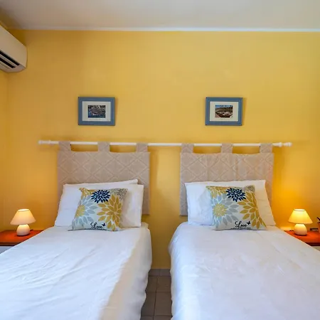 Con Piscina - - “villa Elena” 알게로