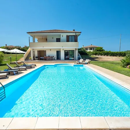 Con Piscina - - “villa Elena” Villa Alghero