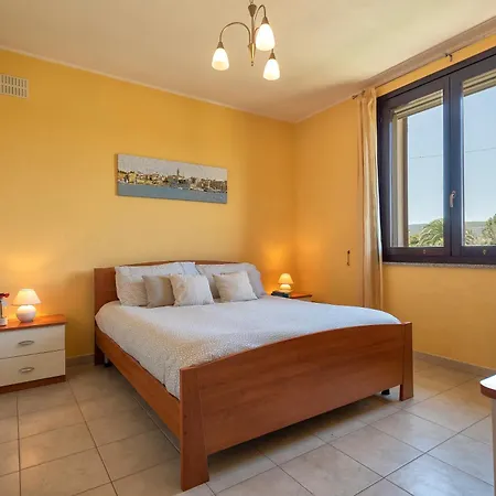 Con Piscina - - “villa Elena” * 알게로