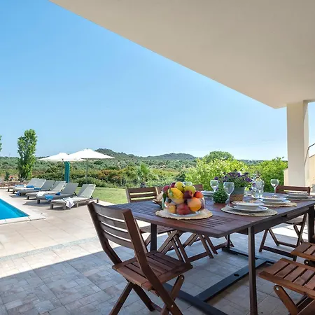 Con Piscina - - “villa Elena” * 알게로