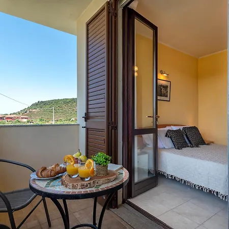 Con Piscina - - “villa Elena” 빌라