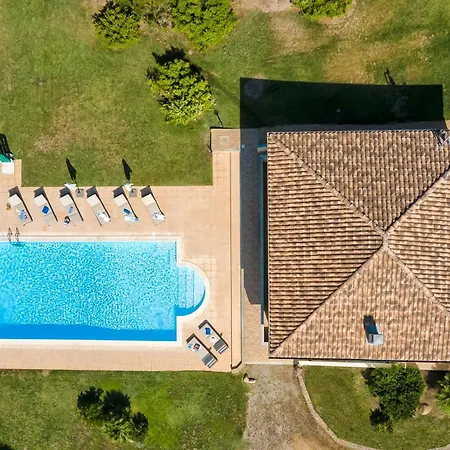 Con Piscina - - “villa Elena” 빌라 알게로